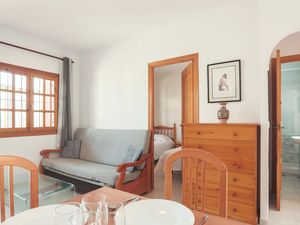 23763794-Ferienwohnung-4-Torrevieja-300x225-2