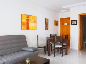 23765449-Ferienwohnung-5-Torrevieja-300x225-3