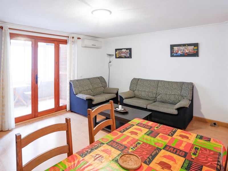 24003658-Ferienwohnung-4-Torrevieja-800x600-1