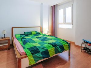 24003658-Ferienwohnung-4-Torrevieja-300x225-5