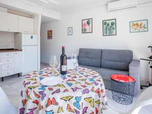 24004989-Ferienwohnung-2-Torrevieja-300x225-1