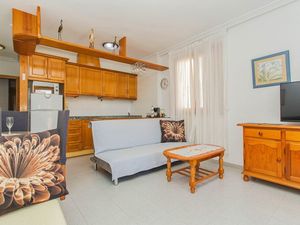 22315905-Ferienwohnung-5-Torrevieja-300x225-1