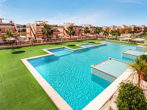 23746792-Ferienwohnung-6-Torrevieja-300x225-0