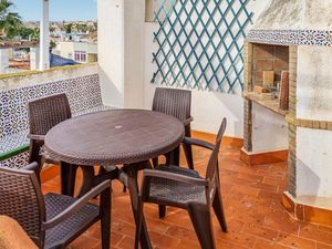 23761797-Ferienwohnung-4-Torrevieja-300x225-2