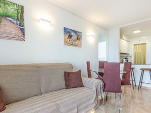 24001741-Ferienwohnung-6-Torrevieja-300x225-4