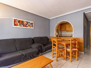 24043028-Ferienwohnung-6-Torrevieja-300x225-3