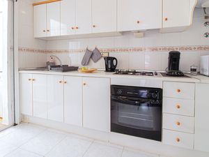 23727417-Ferienwohnung-4-Torrevieja-300x225-3