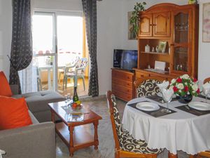 23744434-Ferienwohnung-4-Torrevieja-300x225-1