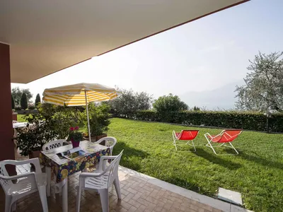 Ferienwohnung für 4 Personen (30 m²) in Torri del Benaco 2/10