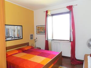 23327964-Ferienwohnung-5-Torri Del Benaco-300x225-3