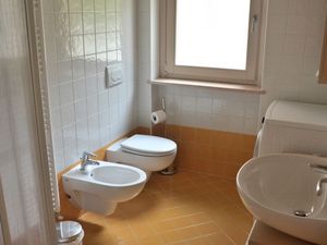 21749803-Ferienwohnung-4-Torri Del Benaco-300x225-1