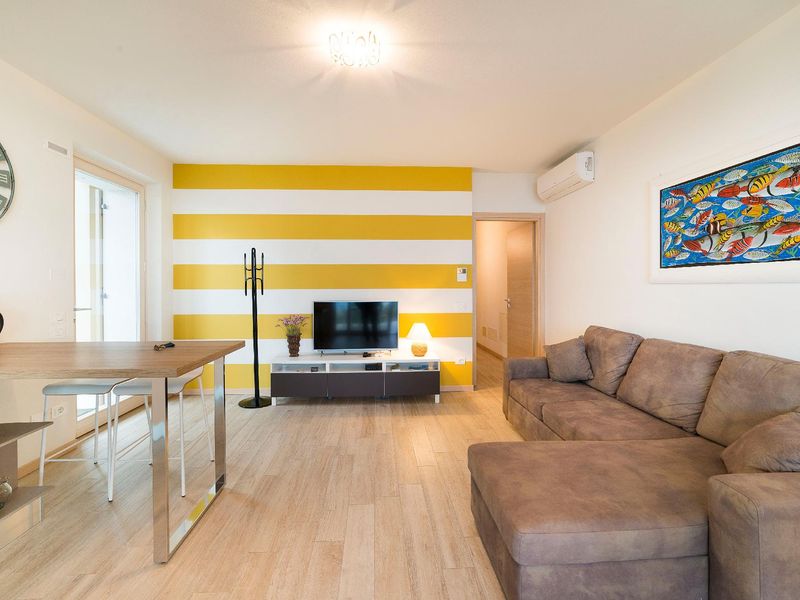 22446787-Ferienwohnung-4-Torri Del Benaco-800x600-1