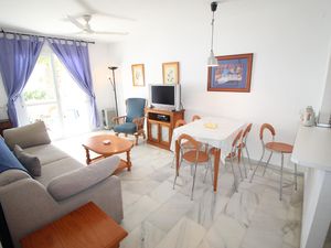 22442201-Ferienwohnung-4-Torrox-300x225-2