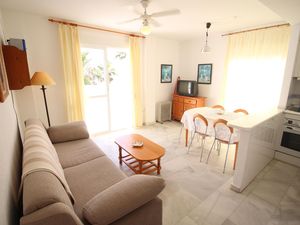 22442237-Ferienwohnung-7-Torrox-300x225-3