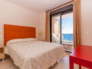 21703629-Ferienwohnung-6-Torrox-300x225-5