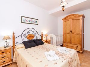 22490631-Ferienwohnung-4-Torrox-300x225-2