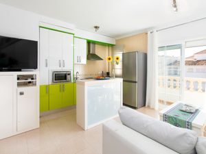 23857189-Ferienwohnung-2-Torrox-300x225-4