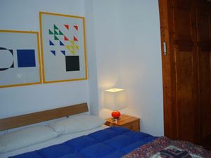 22352111-Ferienwohnung-4-Toscolano Maderno-300x225-3