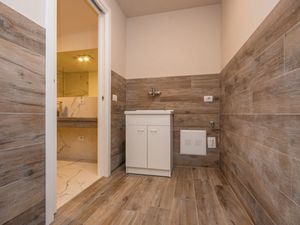 22796543-Ferienwohnung-6-Toscolano Maderno-300x225-1