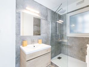 23856468-Ferienwohnung-4-Toulon-300x225-4