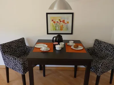 Esstisch im Wohnzimmer