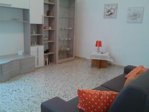 23341795-Ferienwohnung-6-Trapani-300x225-5