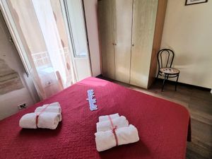 24045691-Ferienwohnung-6-Trapani-300x225-3