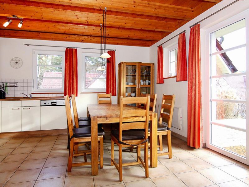 23291449-Ferienwohnung-8-Trassenheide (Ostseebad)-800x600-2