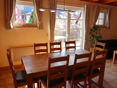 DiningRoom