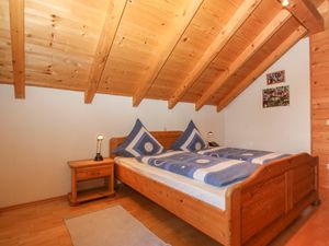 23920475-Ferienwohnung-3-Traunstein-300x225-4