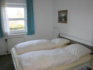 2733875-Ferienwohnung-2-Travemünde-300x225-4