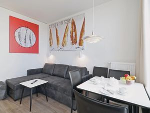 23737074-Ferienwohnung-4-Travemünde-300x225-1