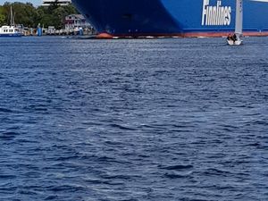 Finnlines vor dem Maritim