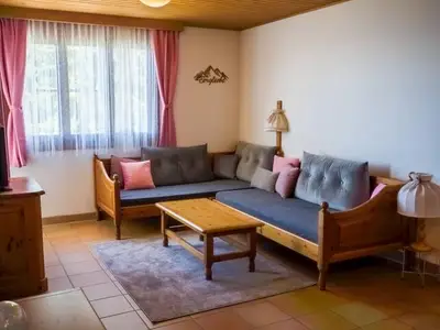 large_49697956_1176039434