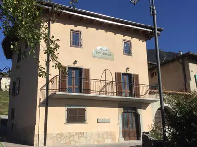Ferienwohnung für 5 Personen (100 m²) in Tremosine Sul Garda 2/10