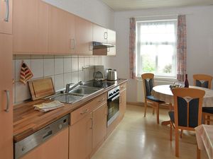 19340587-Ferienwohnung-4-Trendelburg-300x225-3