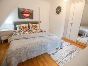 23336244-Ferienwohnung-2-Triberg-300x225-3