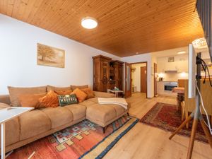 23485916-Ferienwohnung-3-Triberg-300x225-4