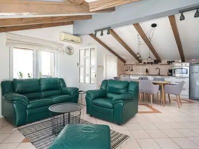 Ferienwohnung für 8 Personen in Tribunj 10/10