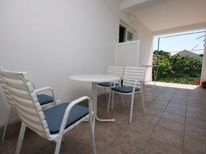 Ferienwohnung für 5 Personen (45 m²) in Tribunj