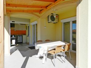 Ferienwohnung für 4 Personen (38 m²) in Tribunj