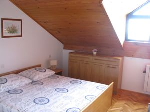 18323665-Ferienwohnung-2-Tribunj-300x225-5