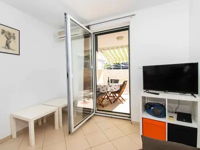 Ferienwohnung für 4 Personen (40 m²) in Tribunj 9/10