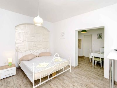 Ferienwohnung für 2 Personen (25 m²) in Tribunj 5/10