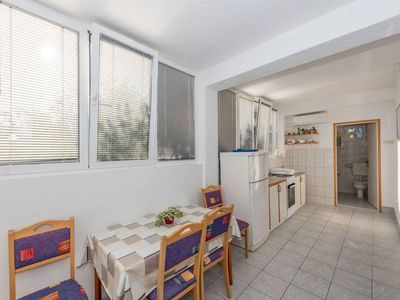 Ferienwohnung für 4 Personen (60 m²) in Tribunj 9/10