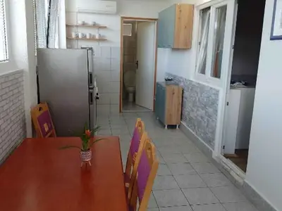 Ferienwohnung für 5 Personen (60 m²) in Tribunj 3/10