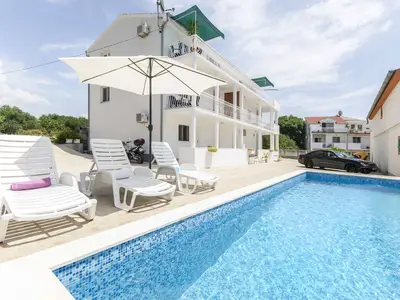 Ferienwohnung für 4 Personen (44 m²) in Tribunj 1/10