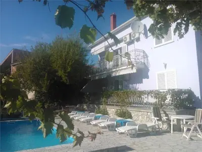 Ferienwohnung für 4 Personen (55 m²) in Tribunj 1/10