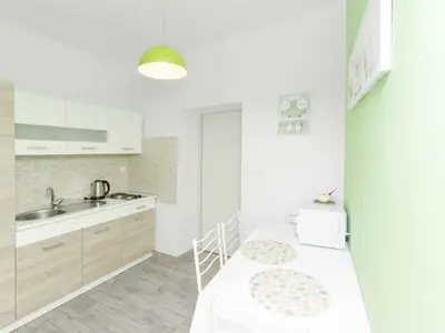 Ferienwohnung für 2 Personen (25 m²) in Tribunj 10/10