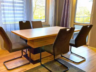 DiningRoom